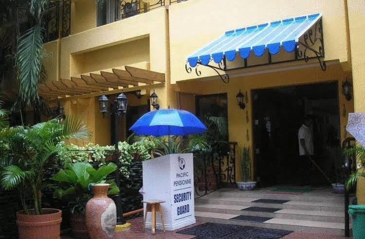 Pacific Pensionne Cebu Buitenkant foto